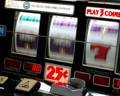 The Odds of Winning at a Casino Slot Machine